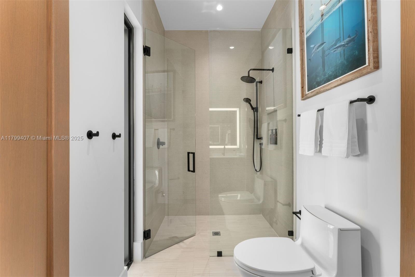 2323 SW 2nd Ave Miami, FL 33129