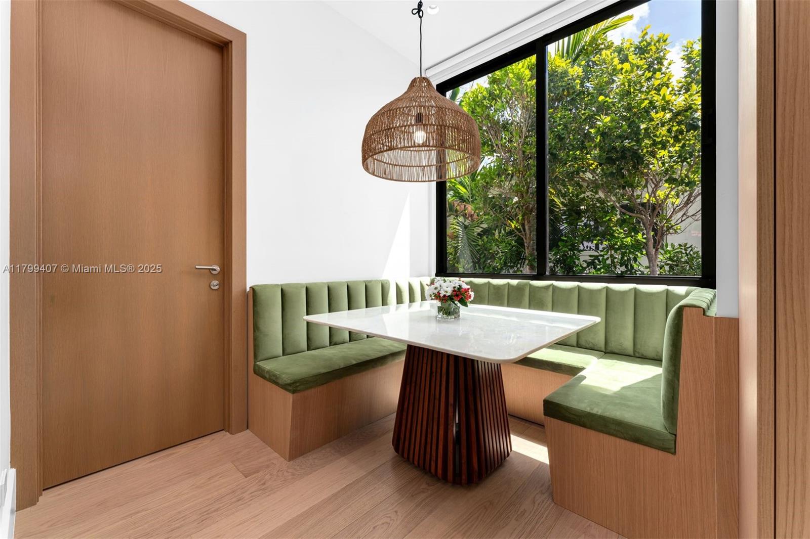 2323 SW 2nd Ave Miami, FL 33129