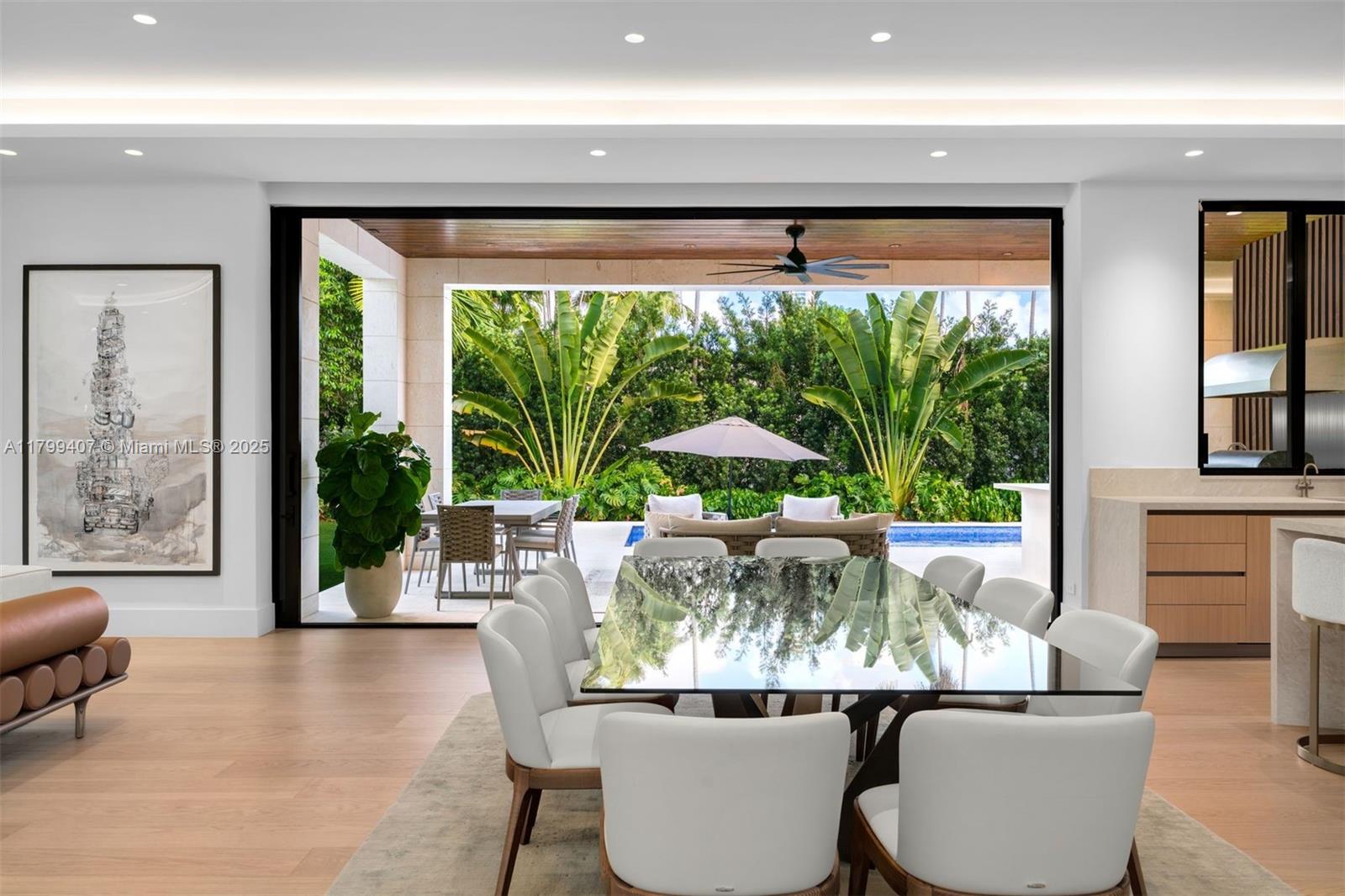 2323 SW 2nd Ave Miami, FL 33129