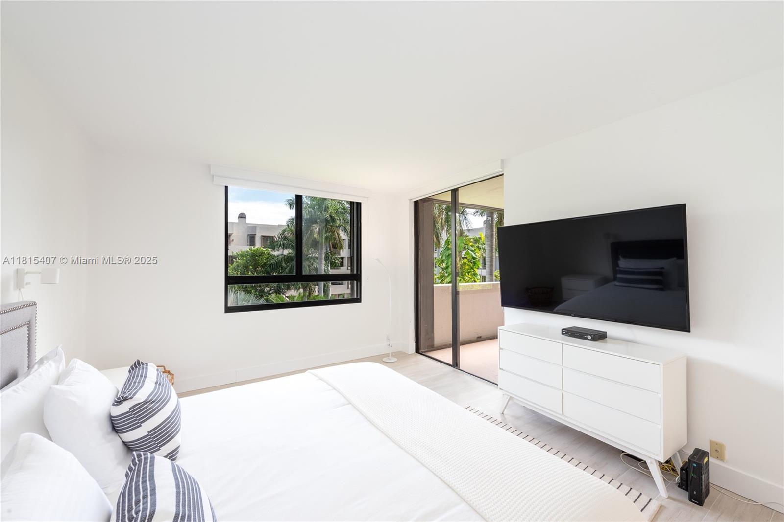 image KEY COLONY NO 4 CONDO12