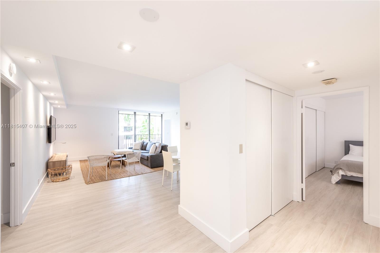 image KEY COLONY NO 4 CONDO23