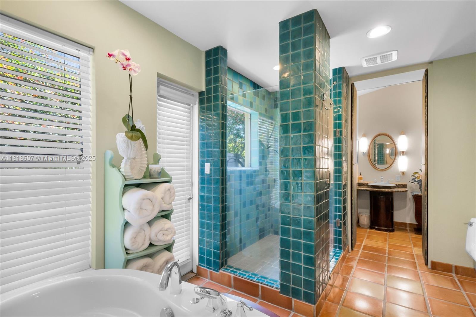 12831 Inshore Dr Palm Beach Gardens, FL 33410 12831 Inshore Dr Palm Beach Gardens, FL 33410