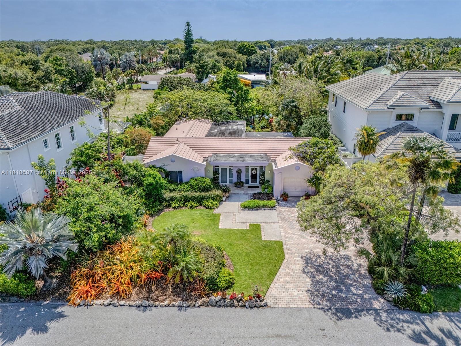 12831 Inshore Dr Palm Beach Gardens, FL 33410 12831 Inshore Dr Palm Beach Gardens, FL 33410