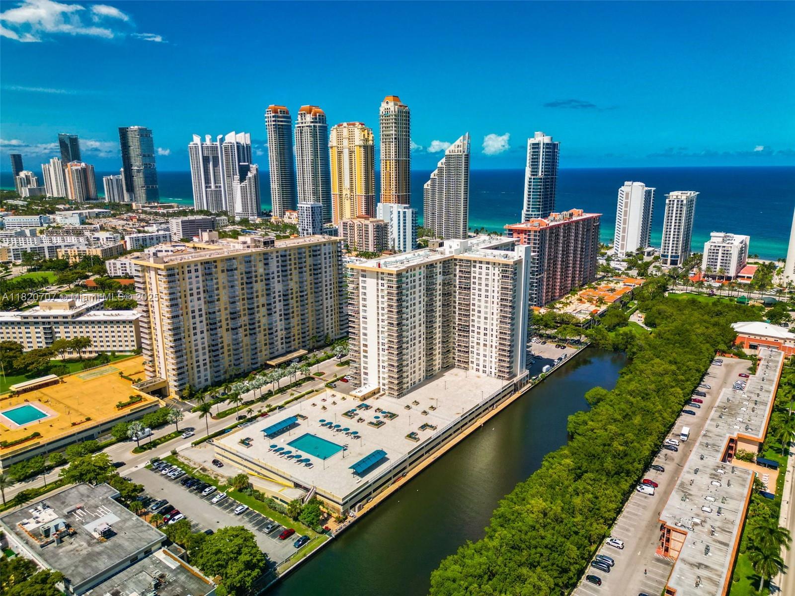image Winston Towers 30034