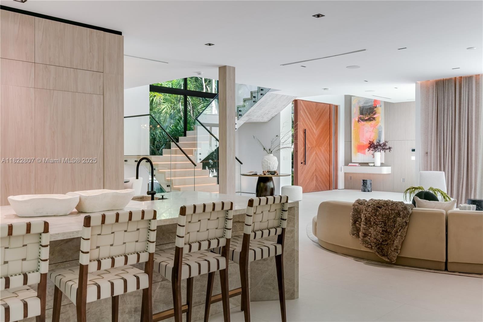 2800 Calusa St Miami, FL 33133