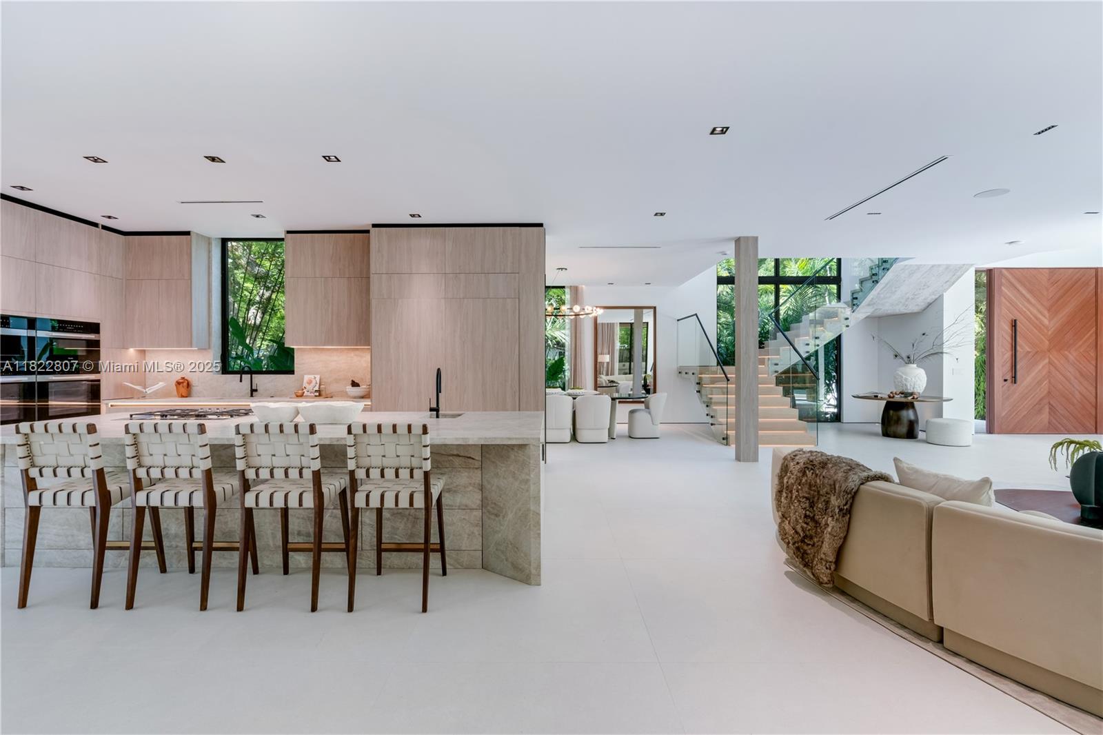 2800 Calusa St Miami, FL 33133