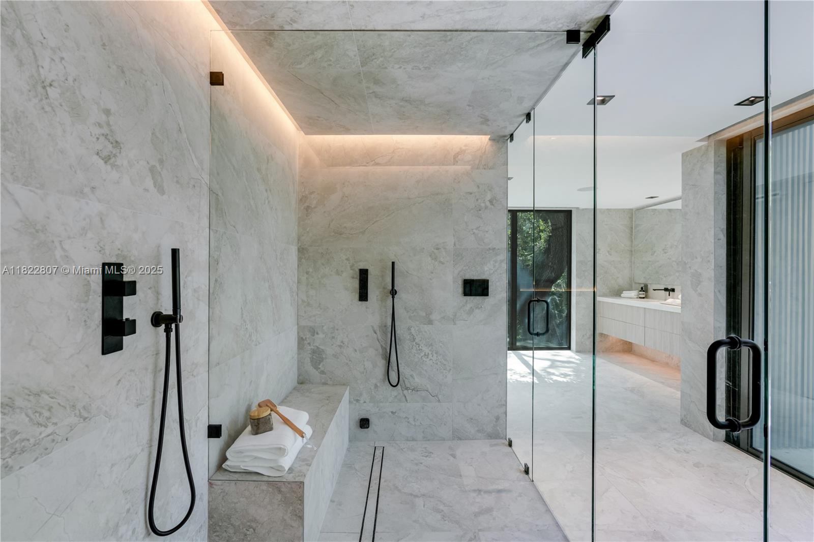 2800 Calusa St Miami, FL 33133