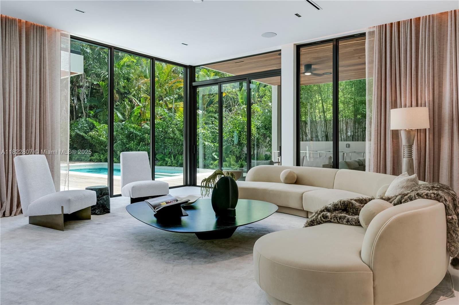 2800 Calusa St Miami, FL 33133