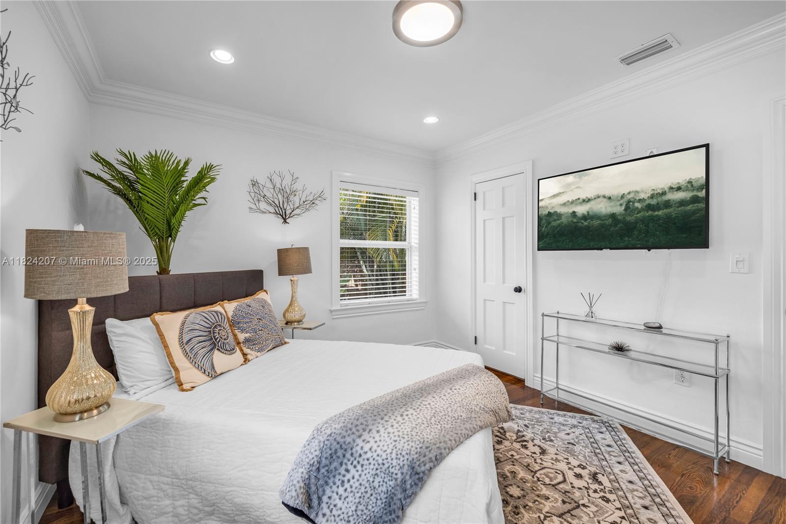 433 NE 91st St Miami Shores, FL 33138