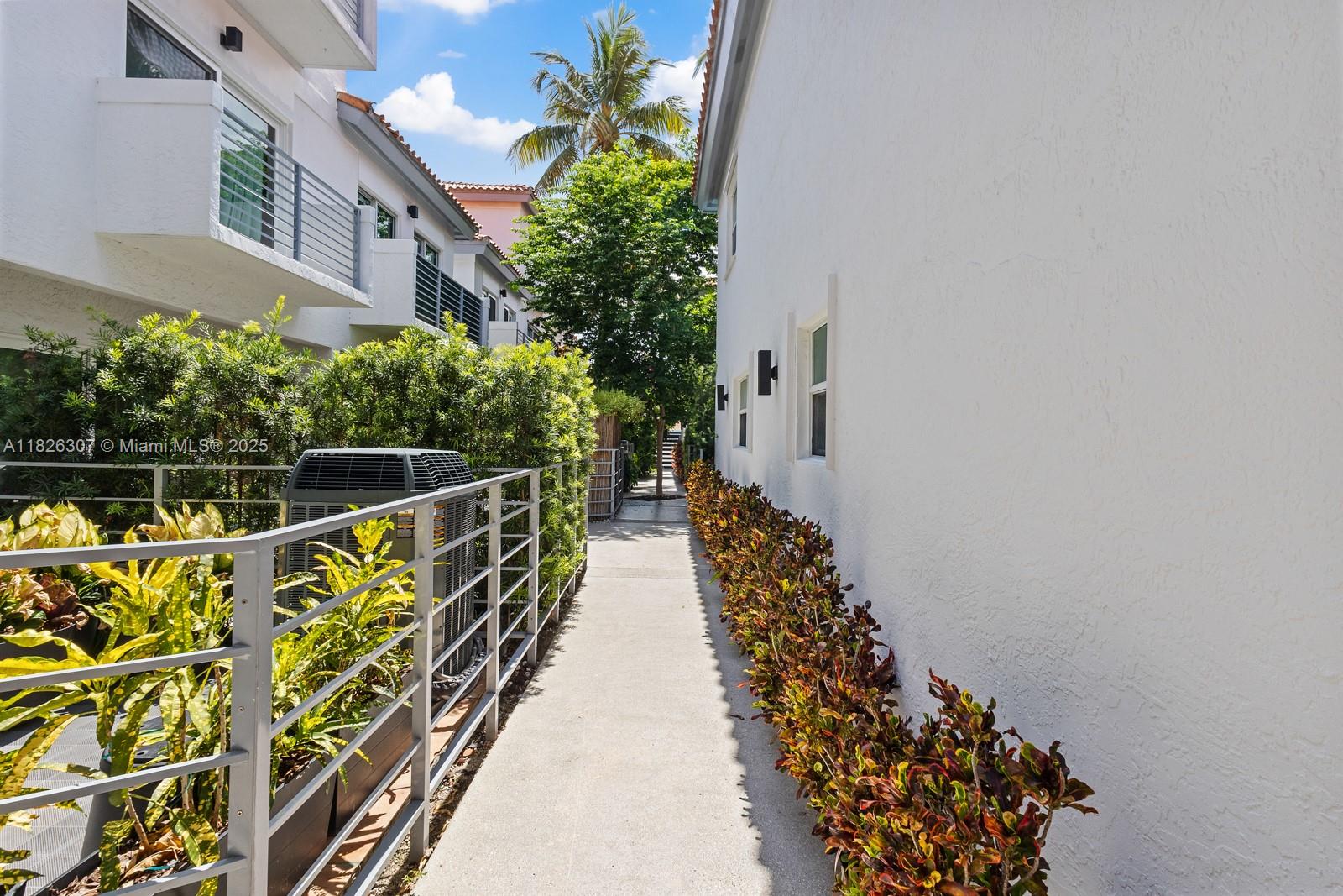 image Beach Colony Condo31