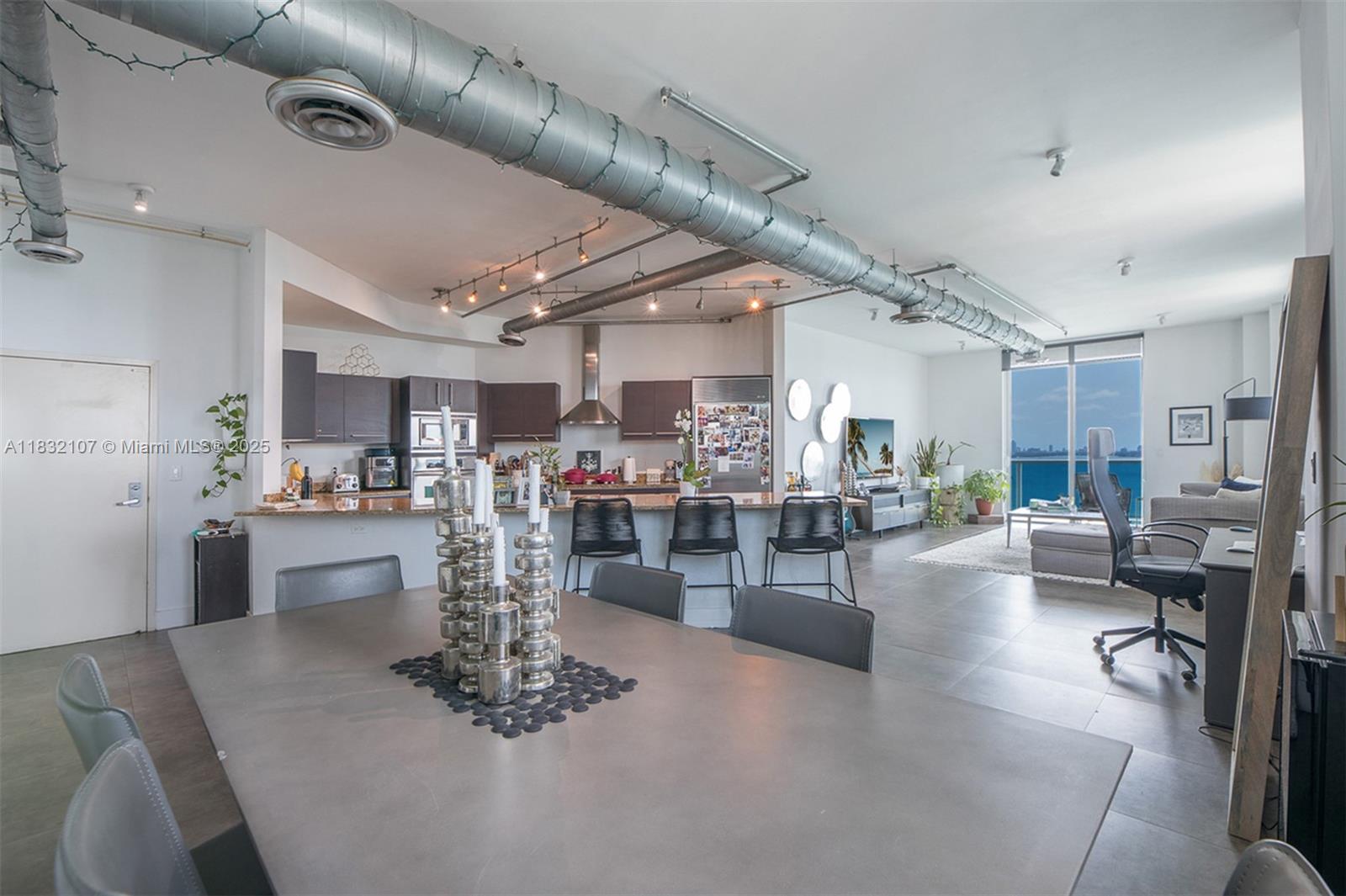 image Star Lofts On The Bay15