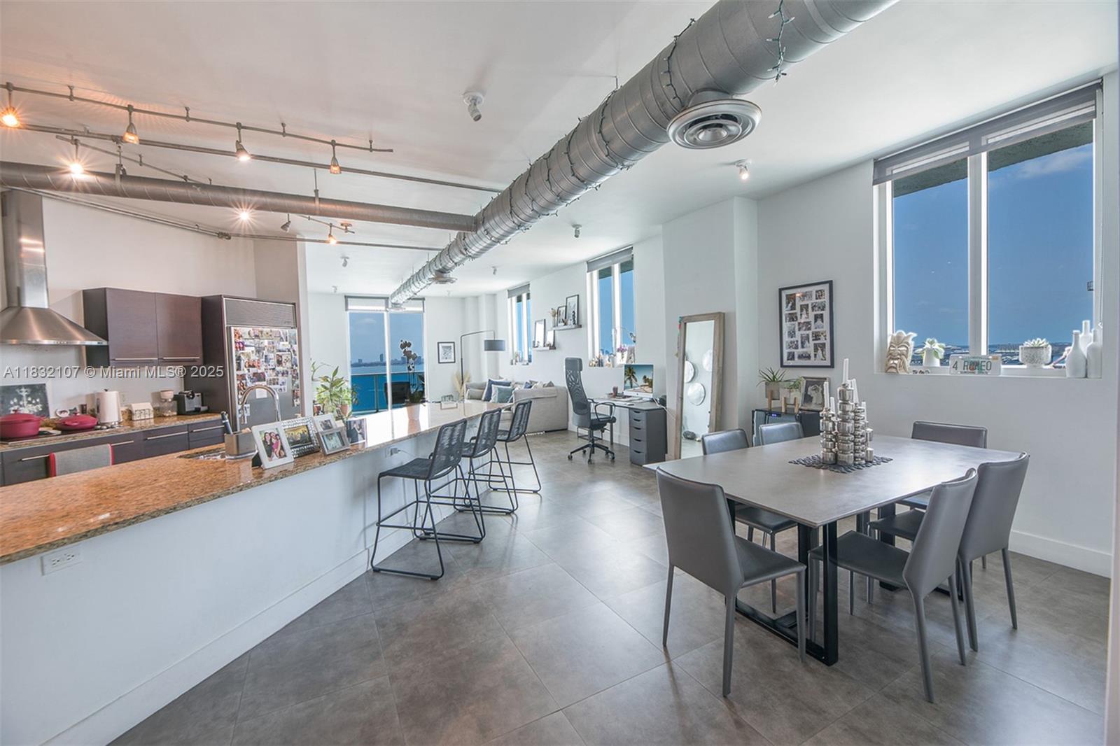 image Star Lofts On The Bay1