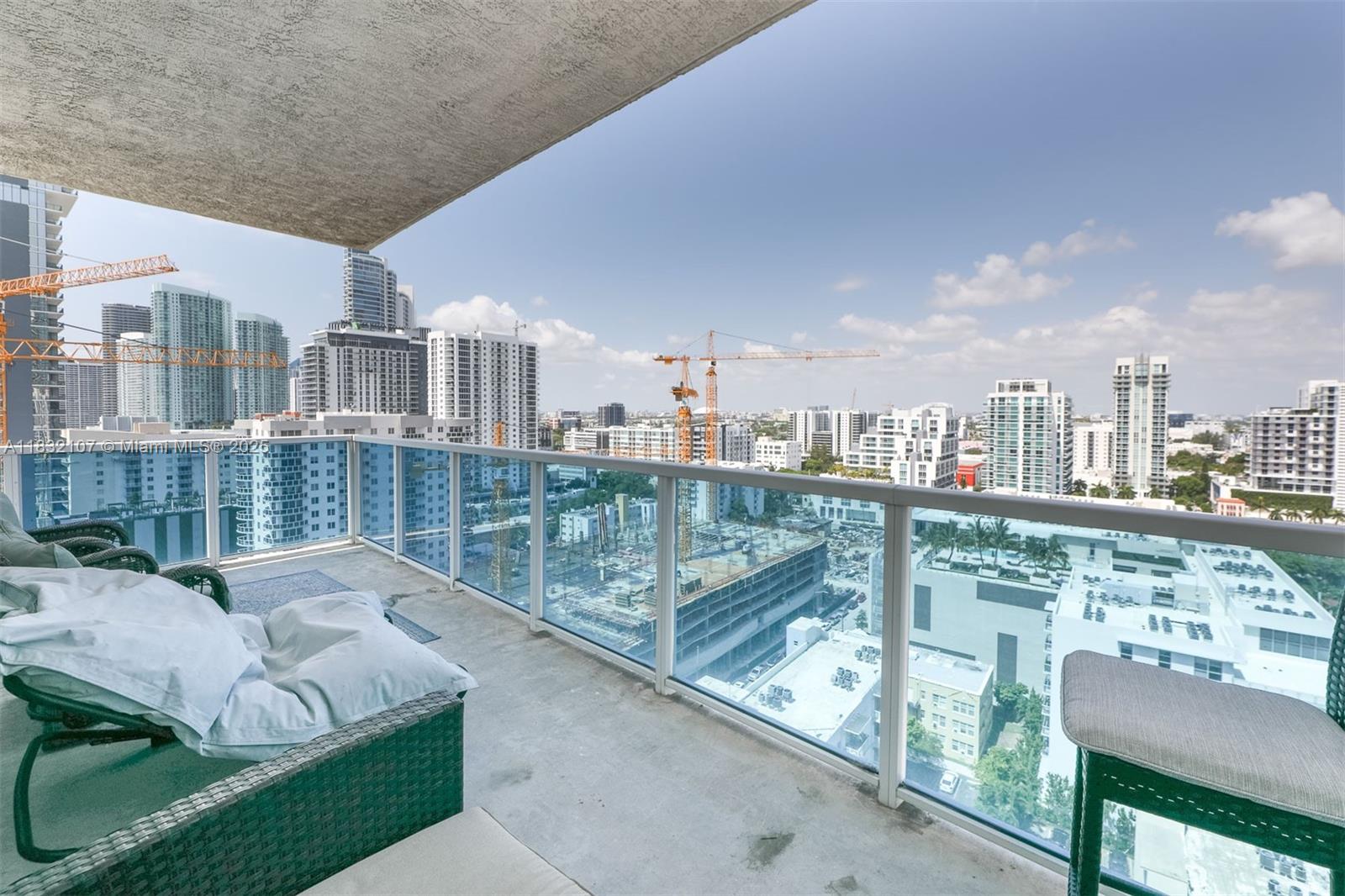 image Star Lofts On The Bay20
