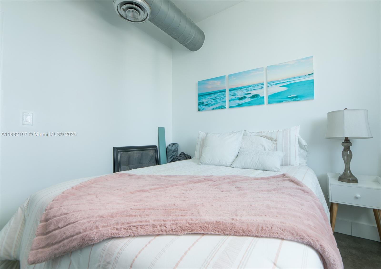image Star Lofts On The Bay24