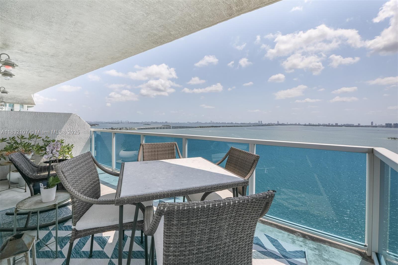 image Star Lofts On The Bay5