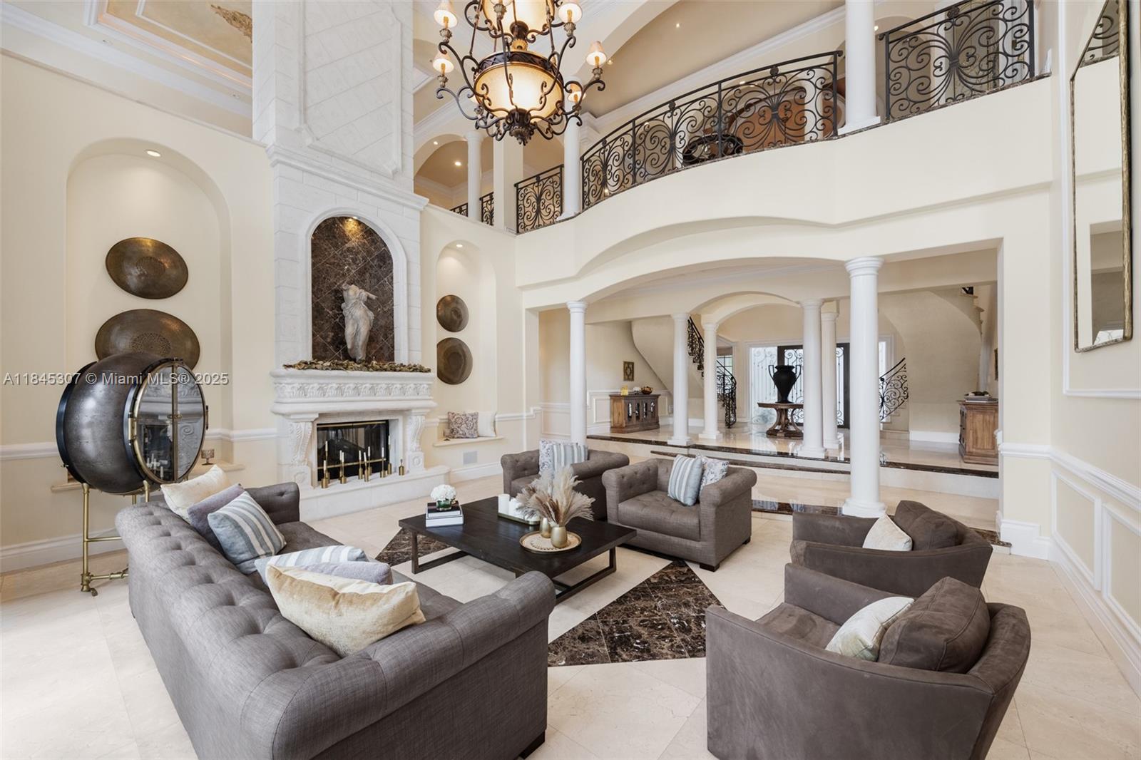 0 7245 SW 104th St Pinecrest, FL 33156