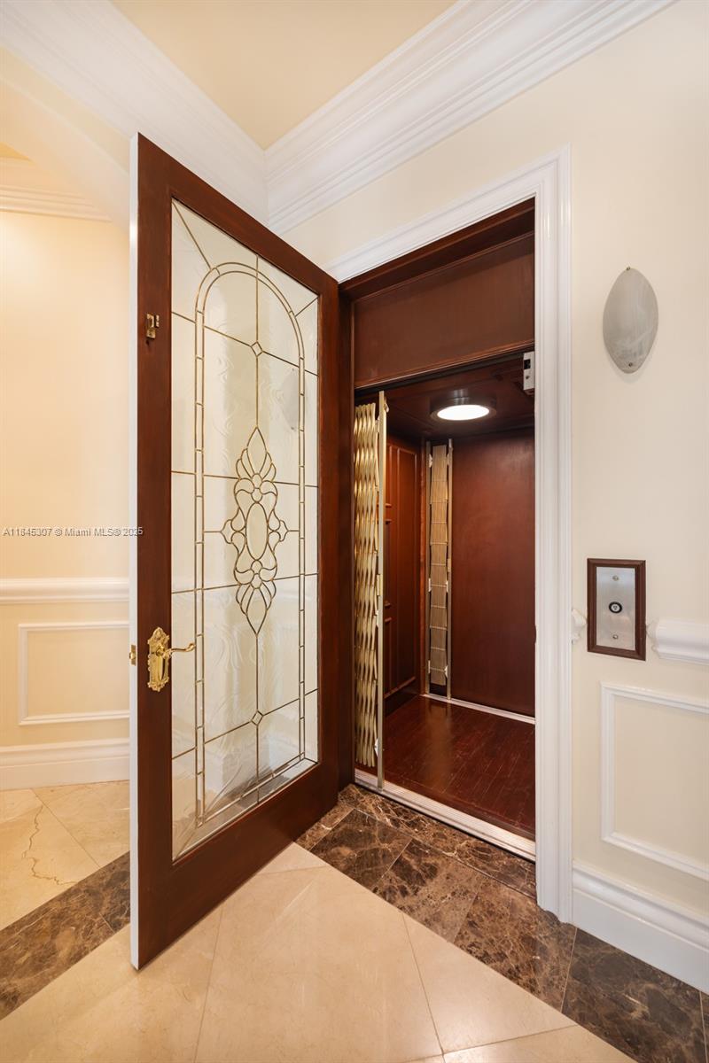 0 7245 SW 104th St Pinecrest, FL 33156