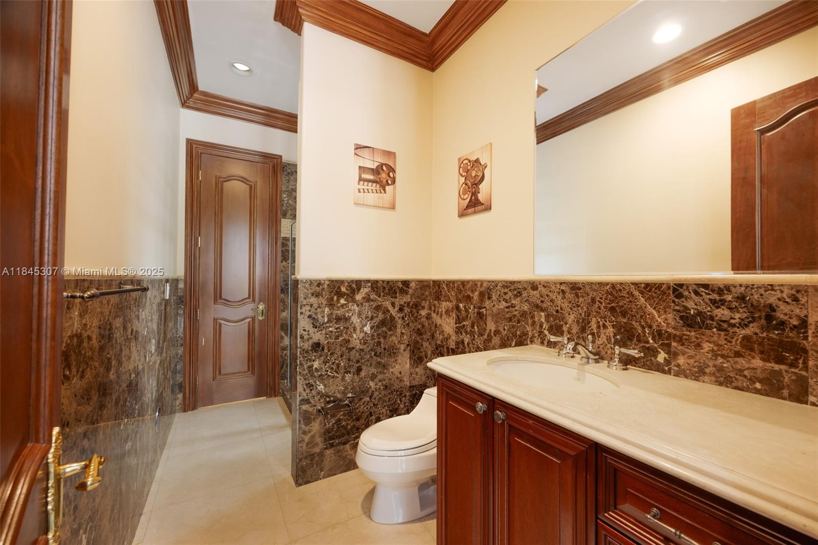 0 7245 SW 104th St Pinecrest, FL 33156