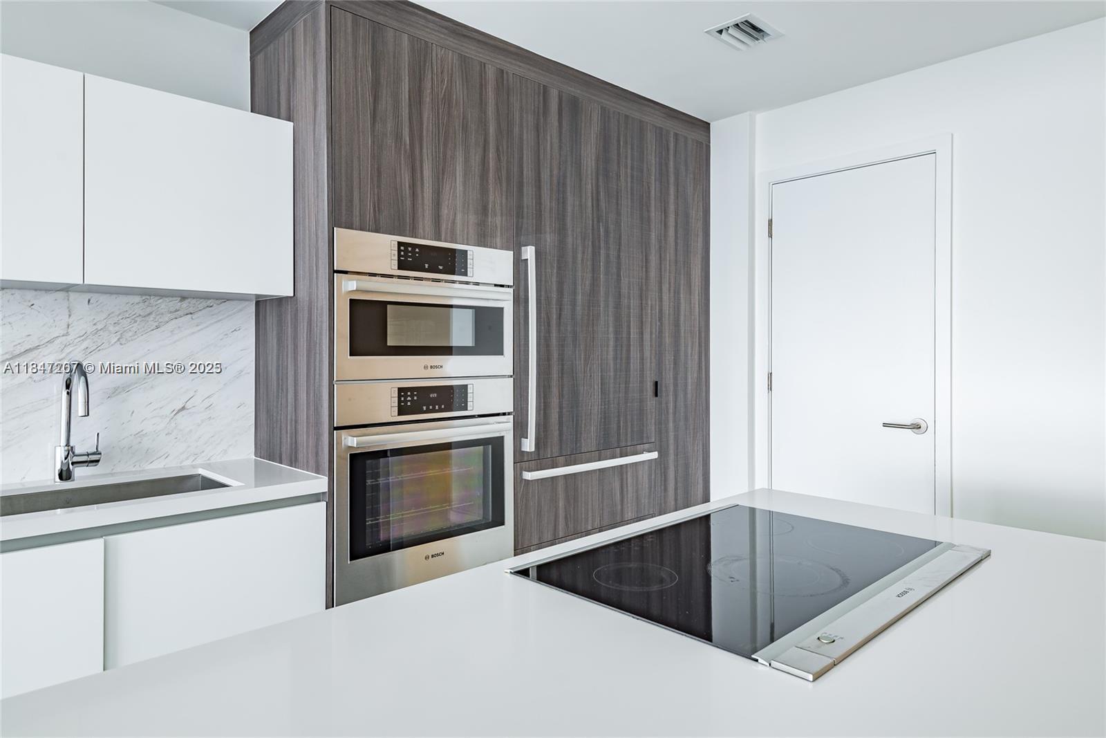 image Paramount Worldcenter4