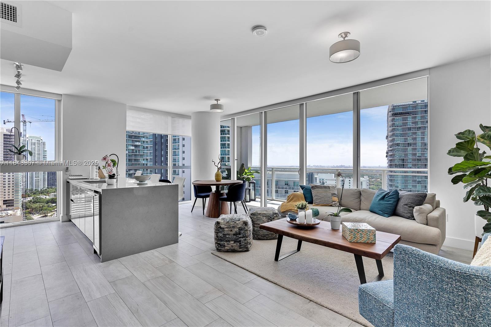 1080 Brickell Ave #2601