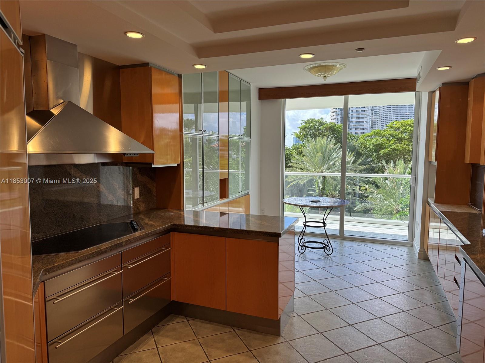 2600 Island Blvd #505 Aventura, FL 33160