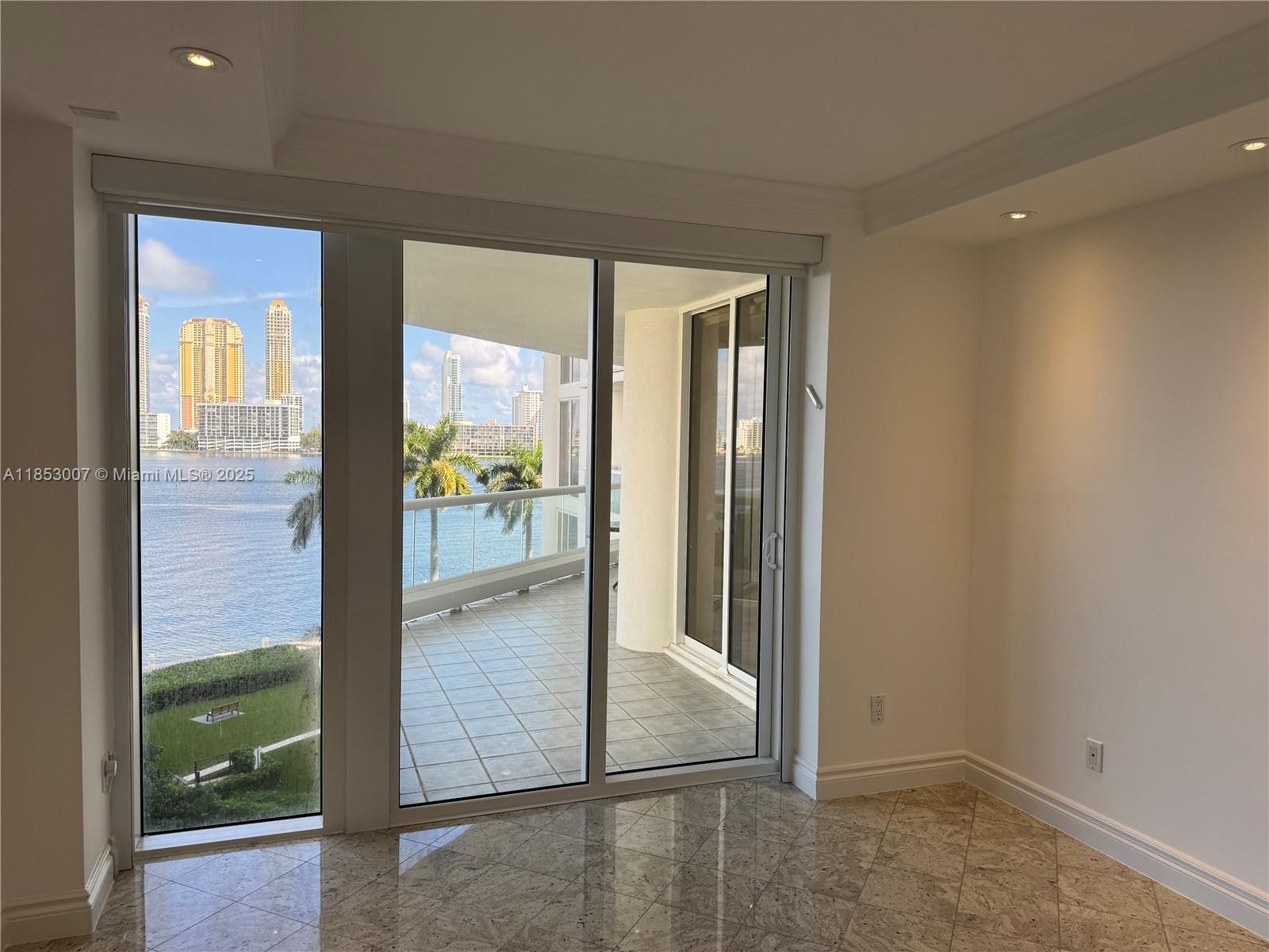 2600 Island Blvd #505 Aventura, FL 33160