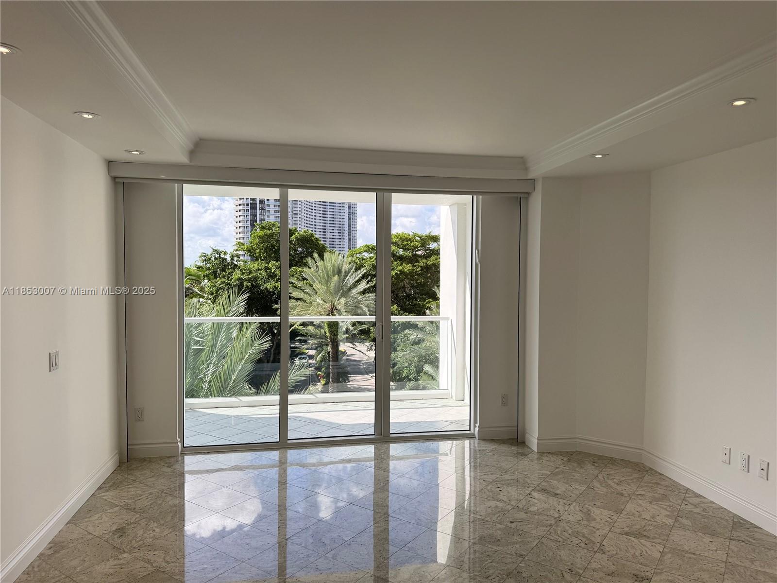 2600 Island Blvd #505 Aventura, FL 33160