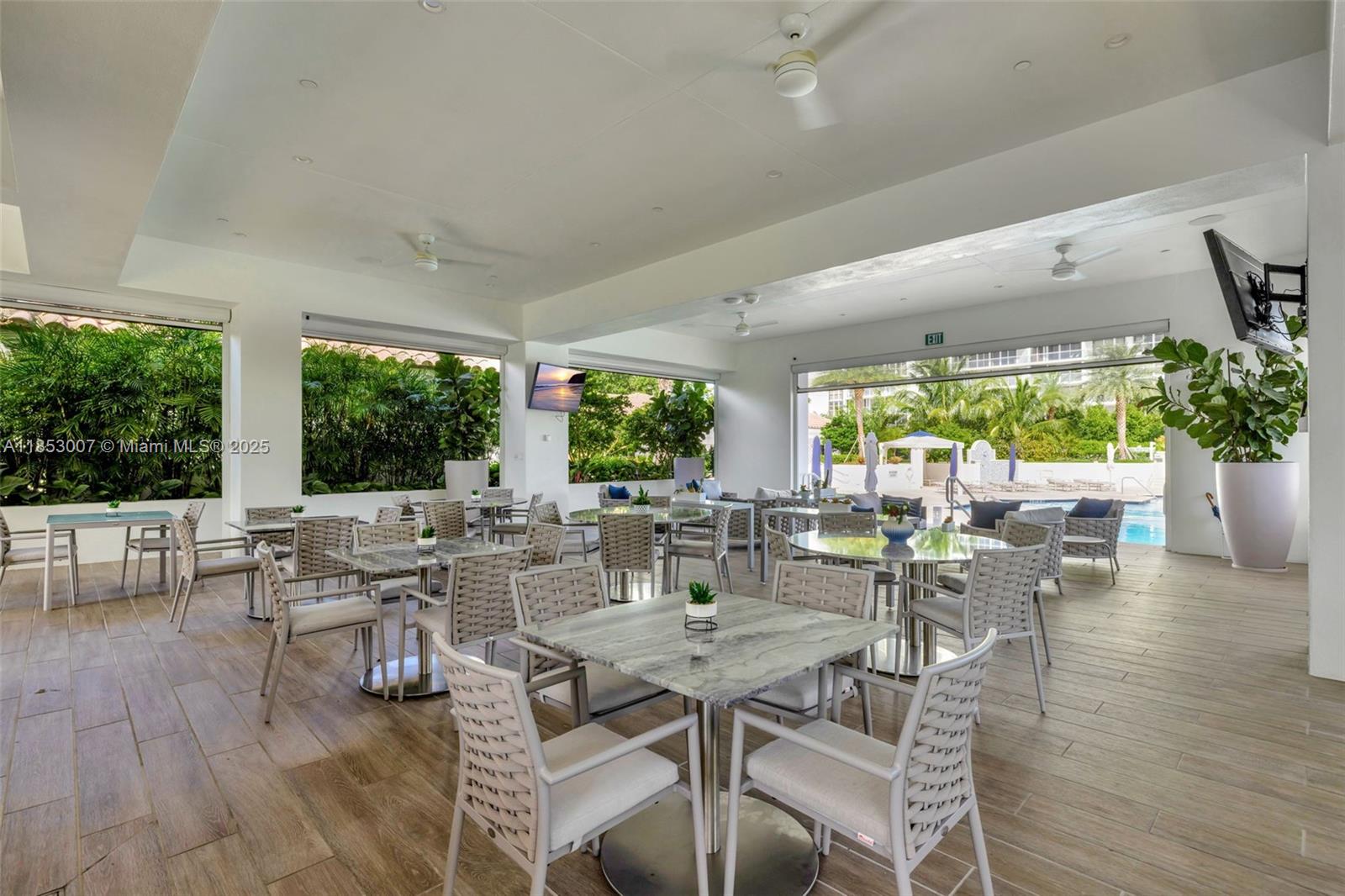 2600 Island Blvd #505 Aventura, FL 33160