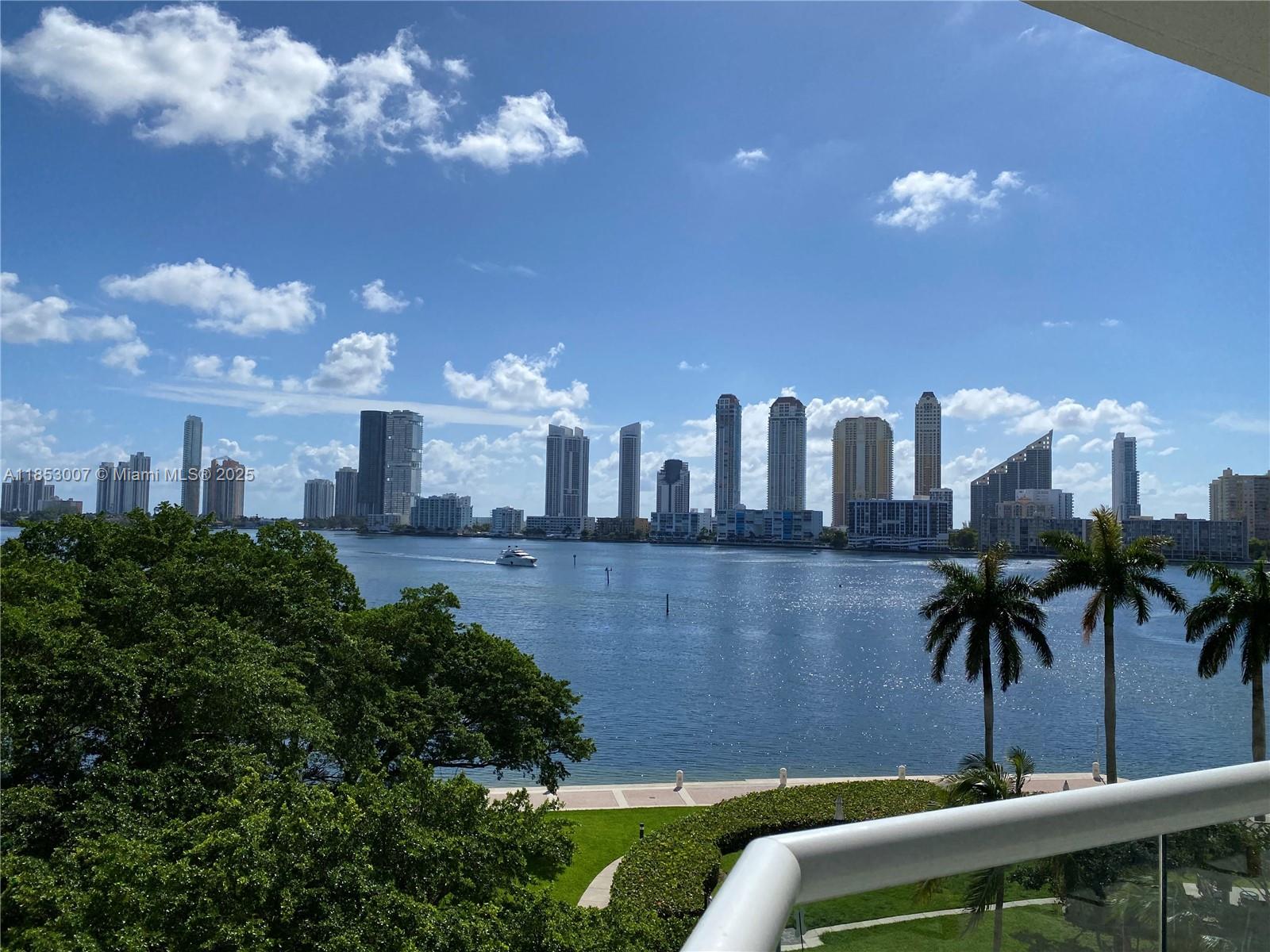 2600 Island Blvd #505 Aventura, FL 33160