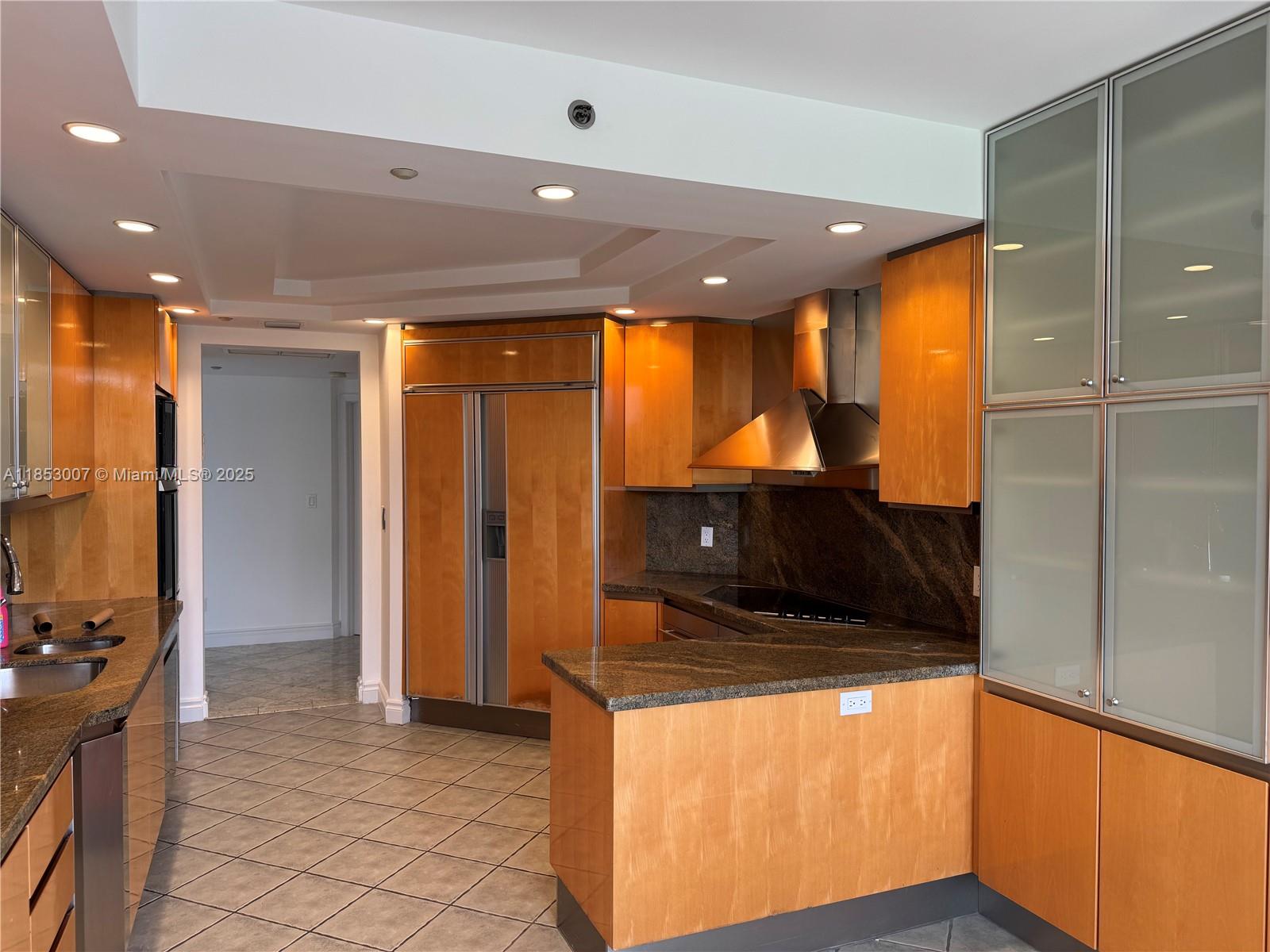 2600 Island Blvd #505 Aventura, FL 33160