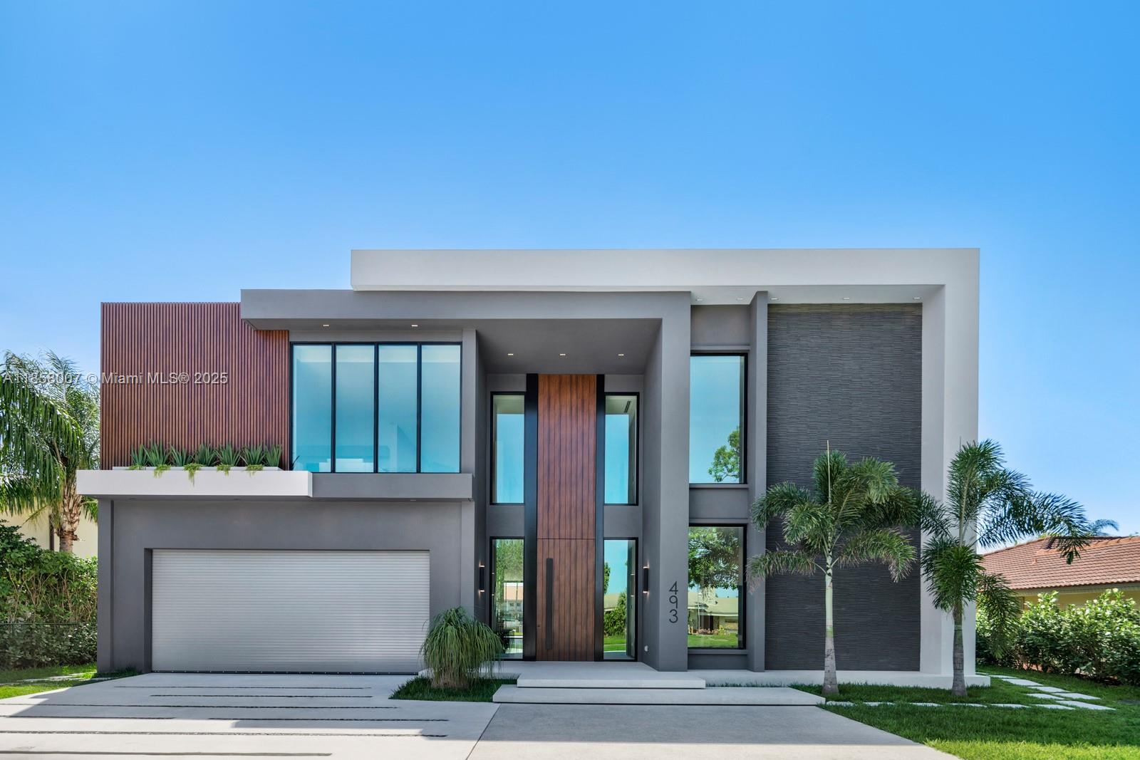 493 Holiday Dr Hallandale Beach, FL 33009 493 Holiday Dr Hallandale Beach, FL 33009