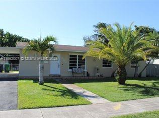 9755 SW 165th Ter