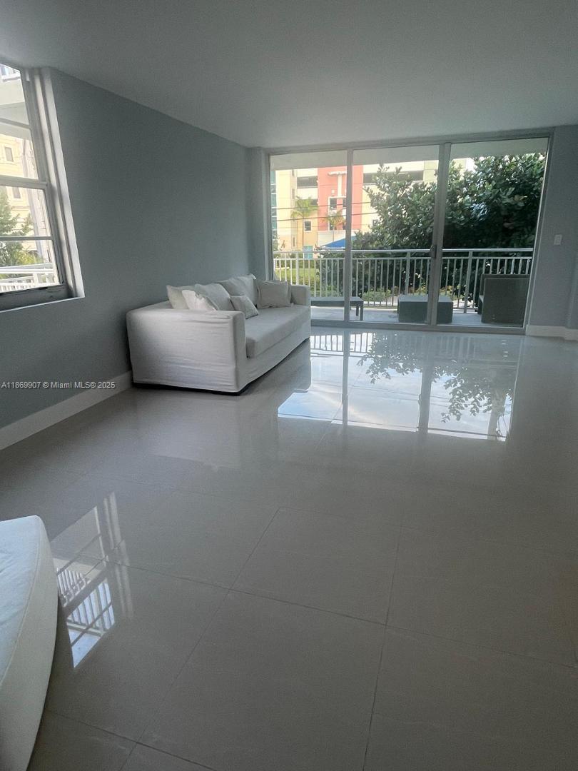 9500 W Bay Hbr #Apt 2H