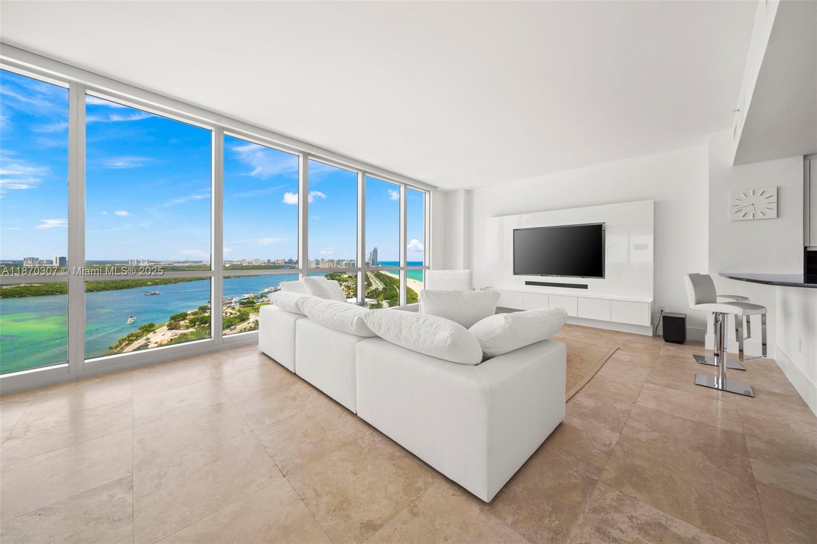 10295 Collins Ave #2404