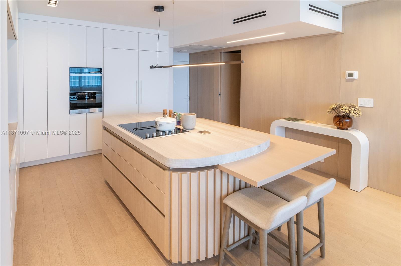 20 Island Ave #1407,Miami Beach, FL 33139