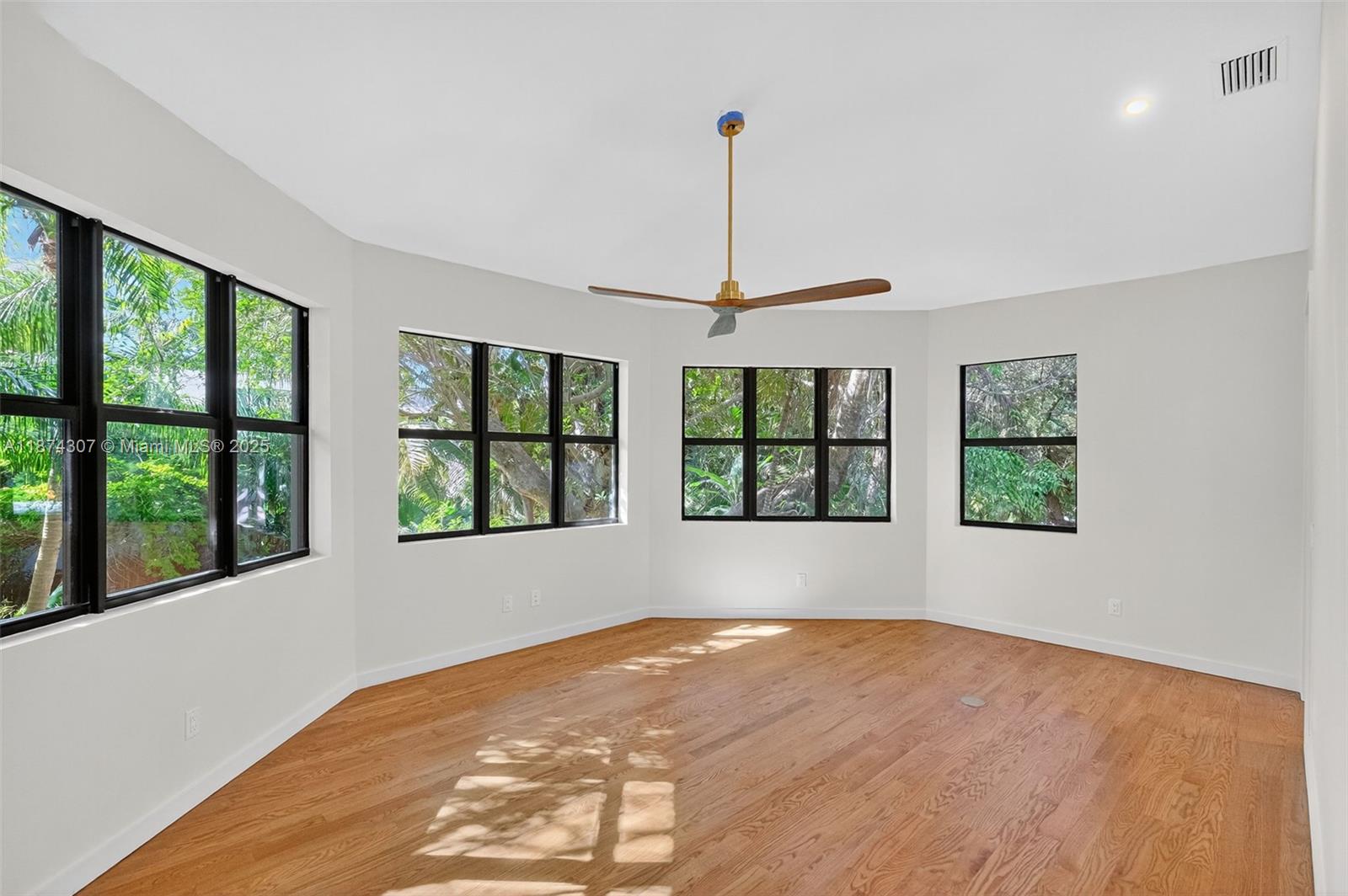 2330 Overbrook St Coconut Grove, FL 33133