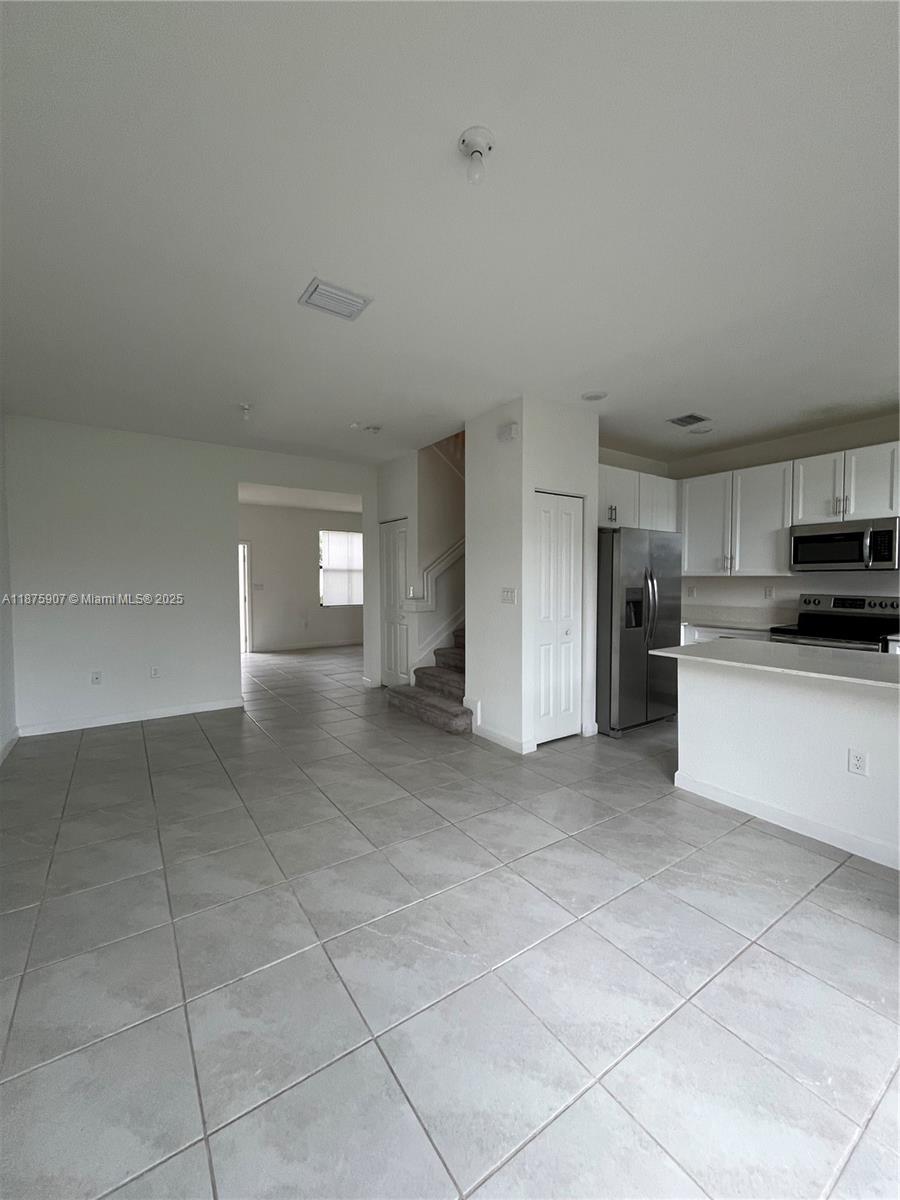 10008 SW 228th Ter Miami, FL 33190