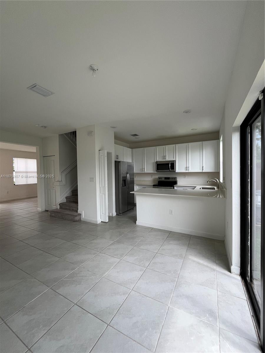 10008 SW 228th Ter Miami, FL 33190