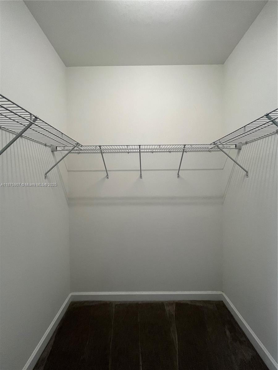 10008 SW 228th Ter Miami, FL 33190