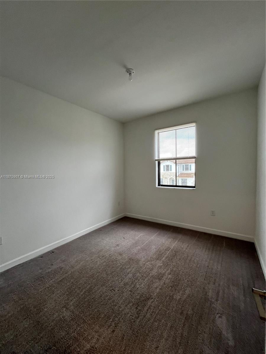 10008 SW 228th Ter Miami, FL 33190