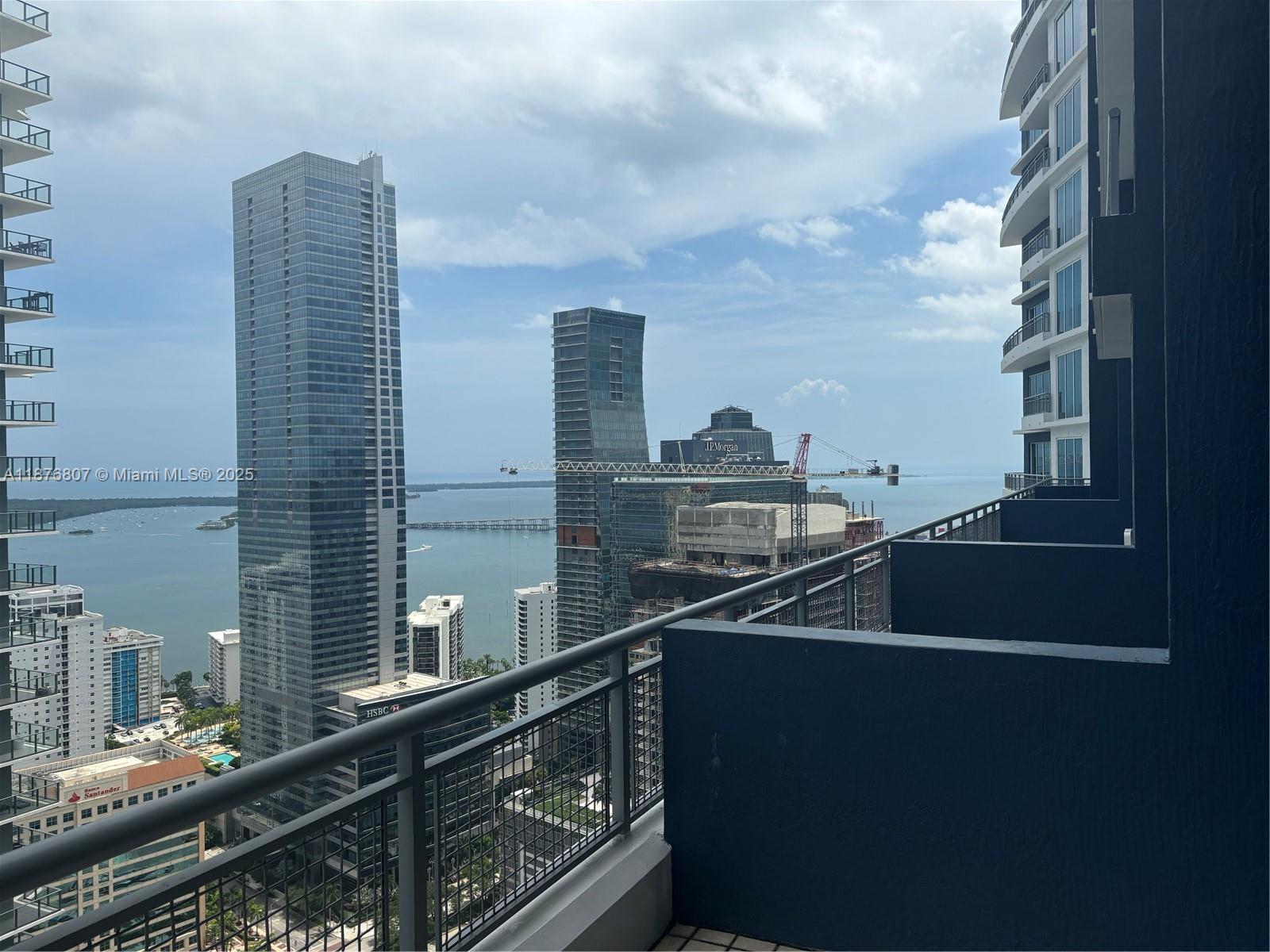 60 SW 13th St #4010