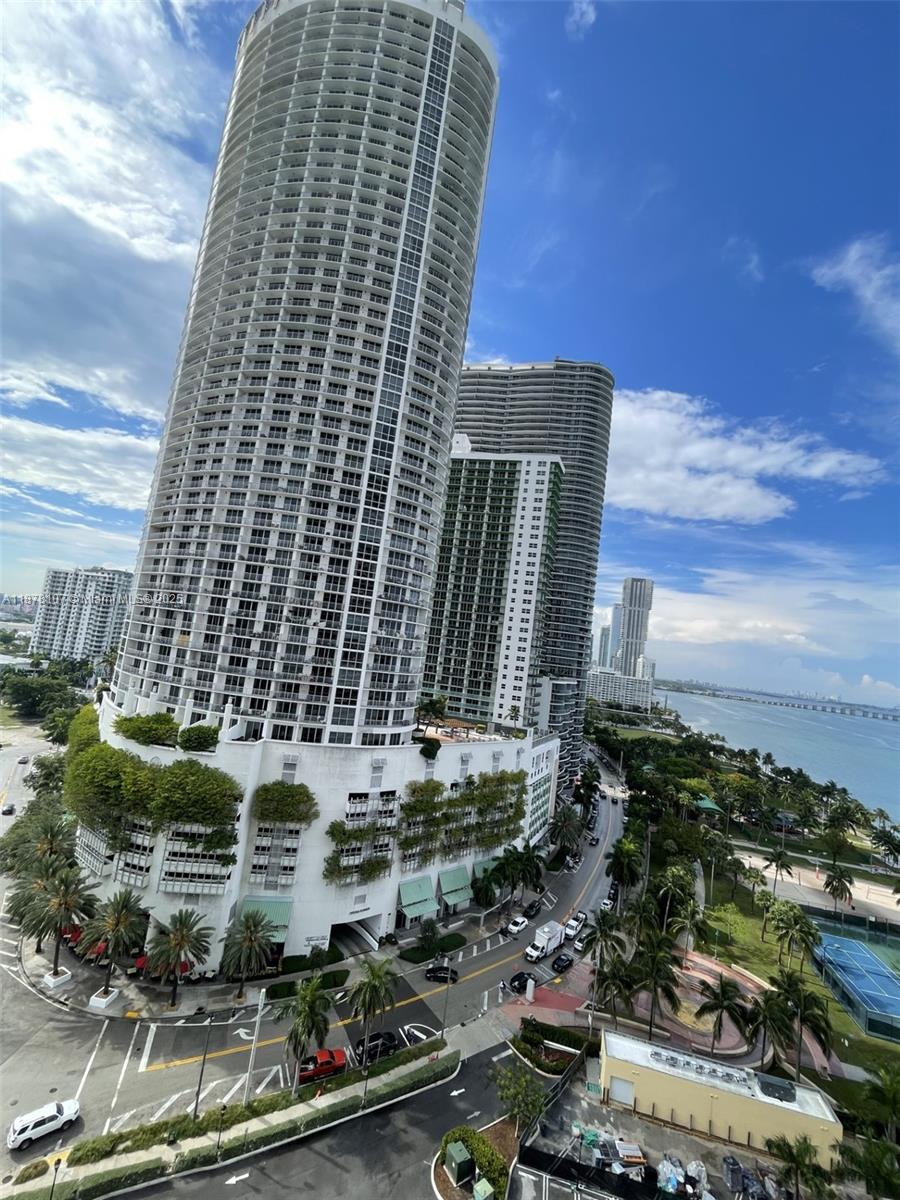 image Opera Tower24