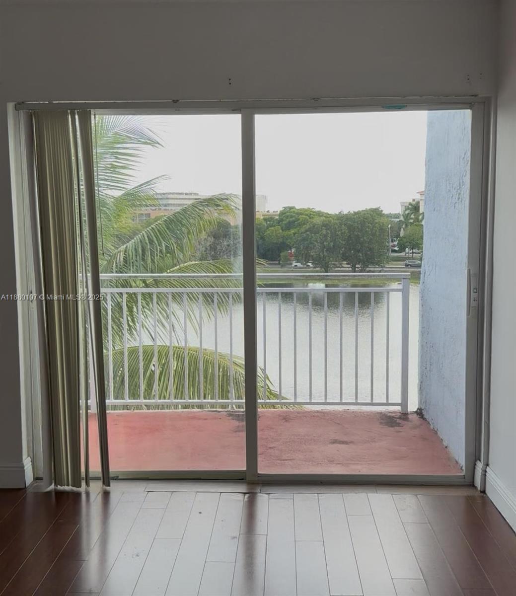9357 Fontainebleau Blvd #D414