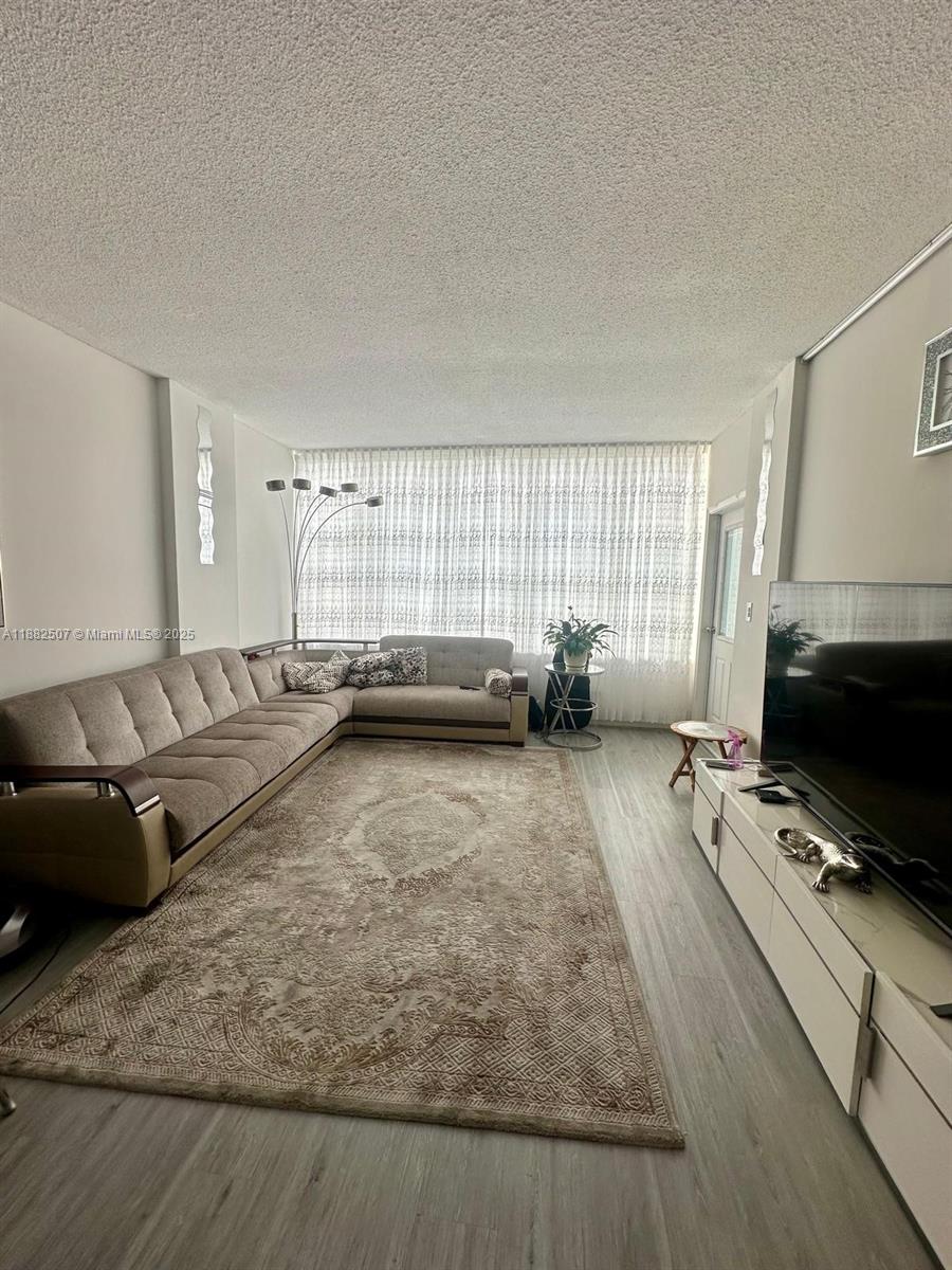 1825 S Ocean Dr #PH-6