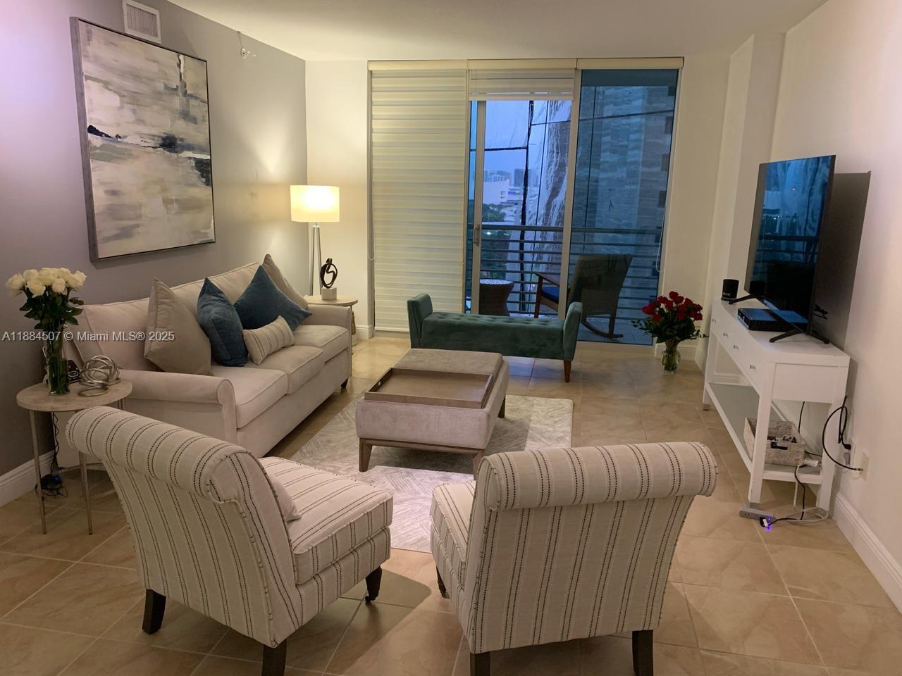 335 S Biscayne Blvd #1600