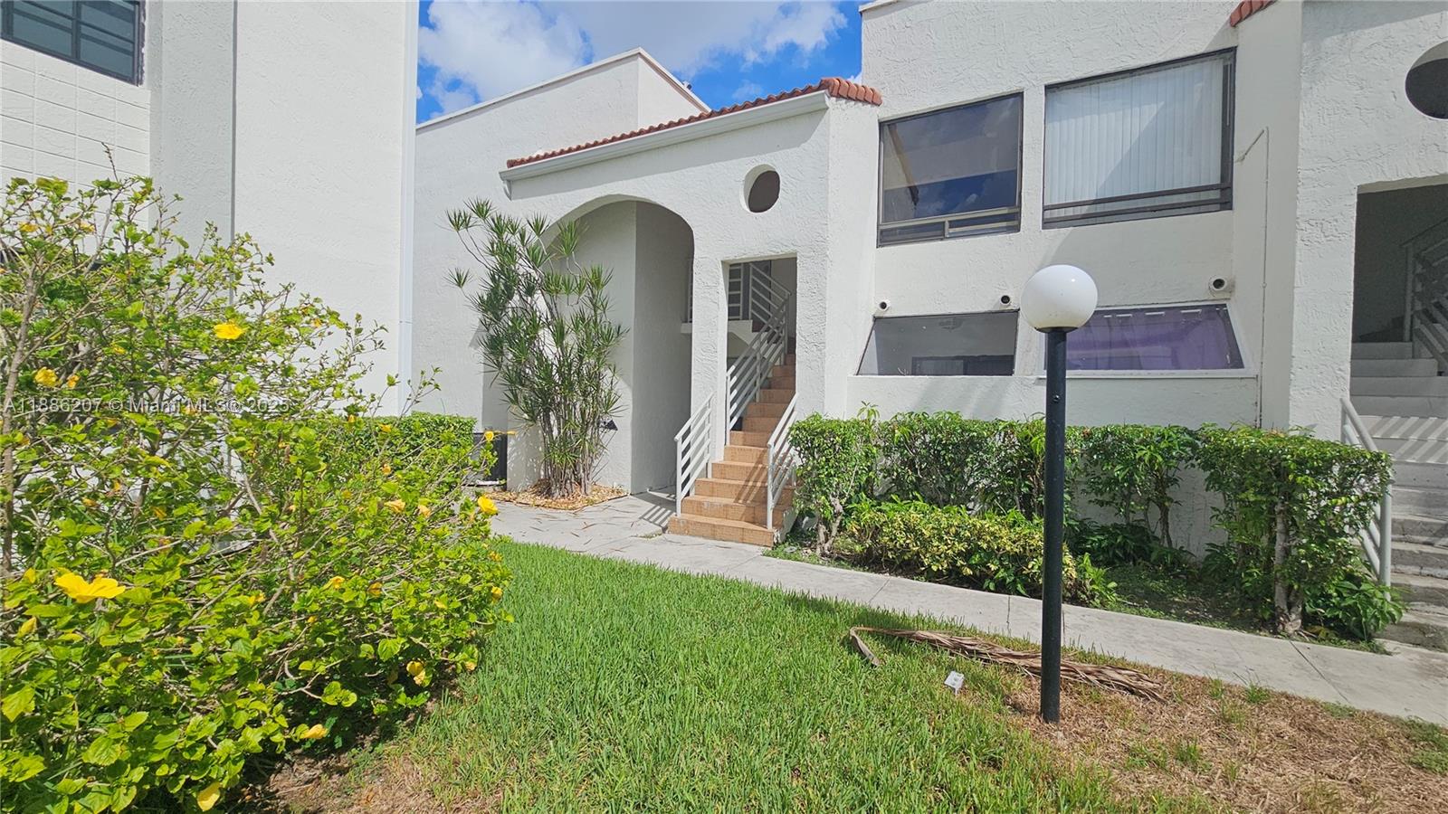 3544 Magellan Cir #117