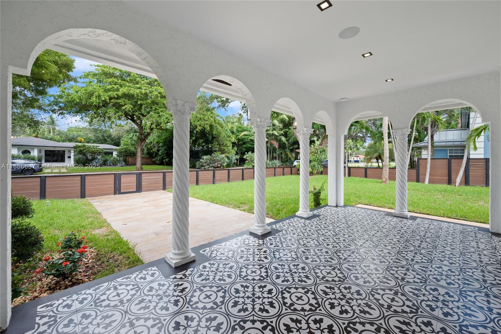 440 NE 94th St Miami Shores, FL 33138