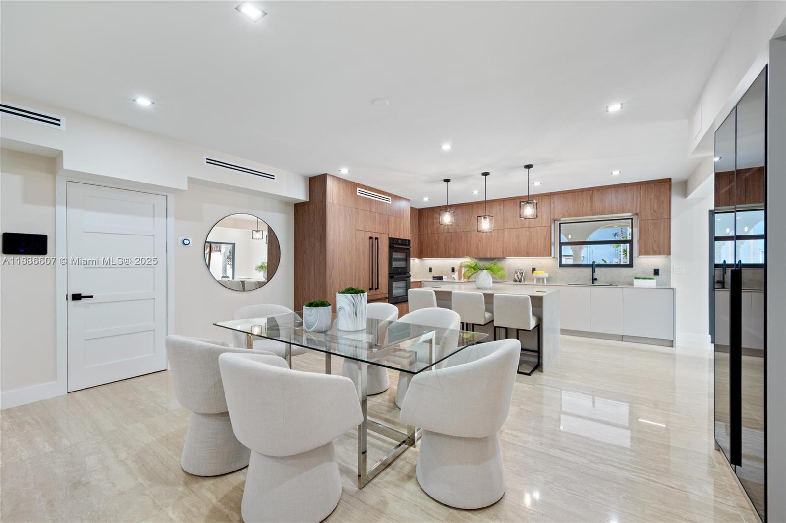 440 NE 94th St Miami Shores, FL 33138