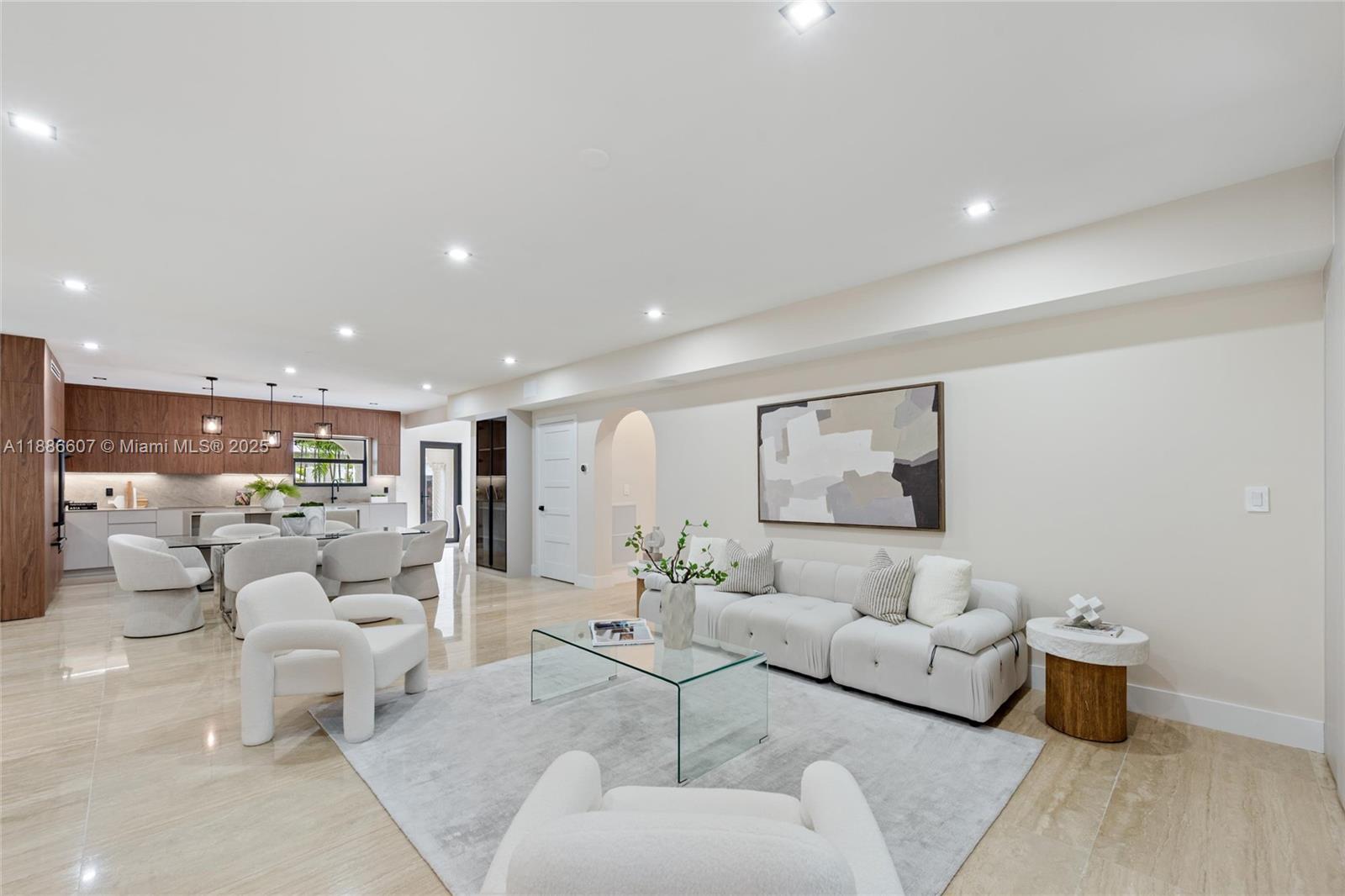 440 NE 94th St Miami Shores, FL 33138