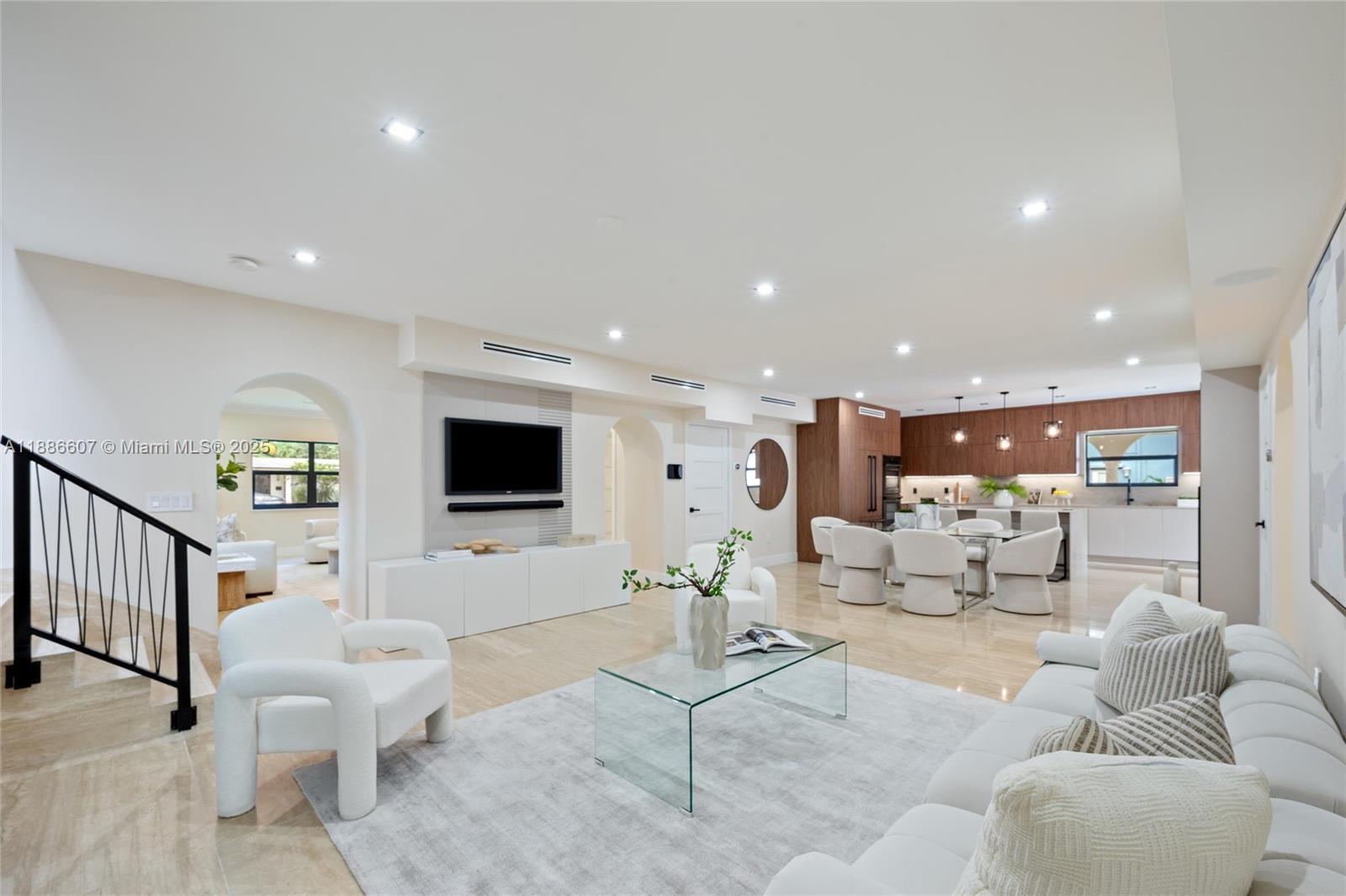 440 NE 94th St Miami Shores, FL 33138